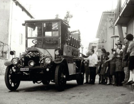 Camion con spillatore birra Prinz Brau